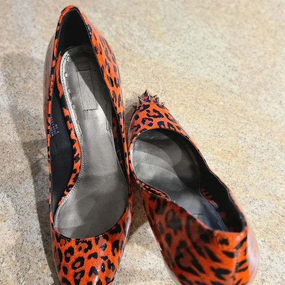 Rachel by Rachel Roy Heels - Picture 6 of 12